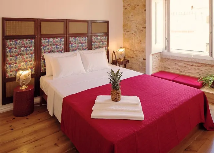 Lisbon Calling Rooms & Studio